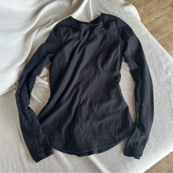 Lululemon Athletica Long Sleeve Tee Black Breathable Comfort - Picture 1 of 5